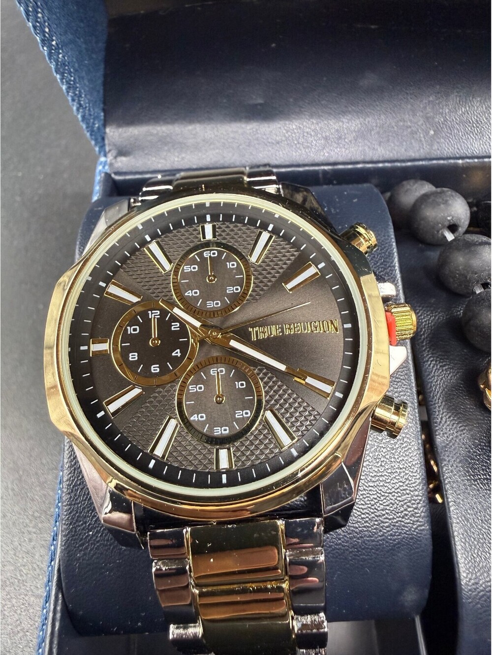 True Religion Black Gold Watch & 3 Bracelet Set w/ Box - Picture 5 of 7